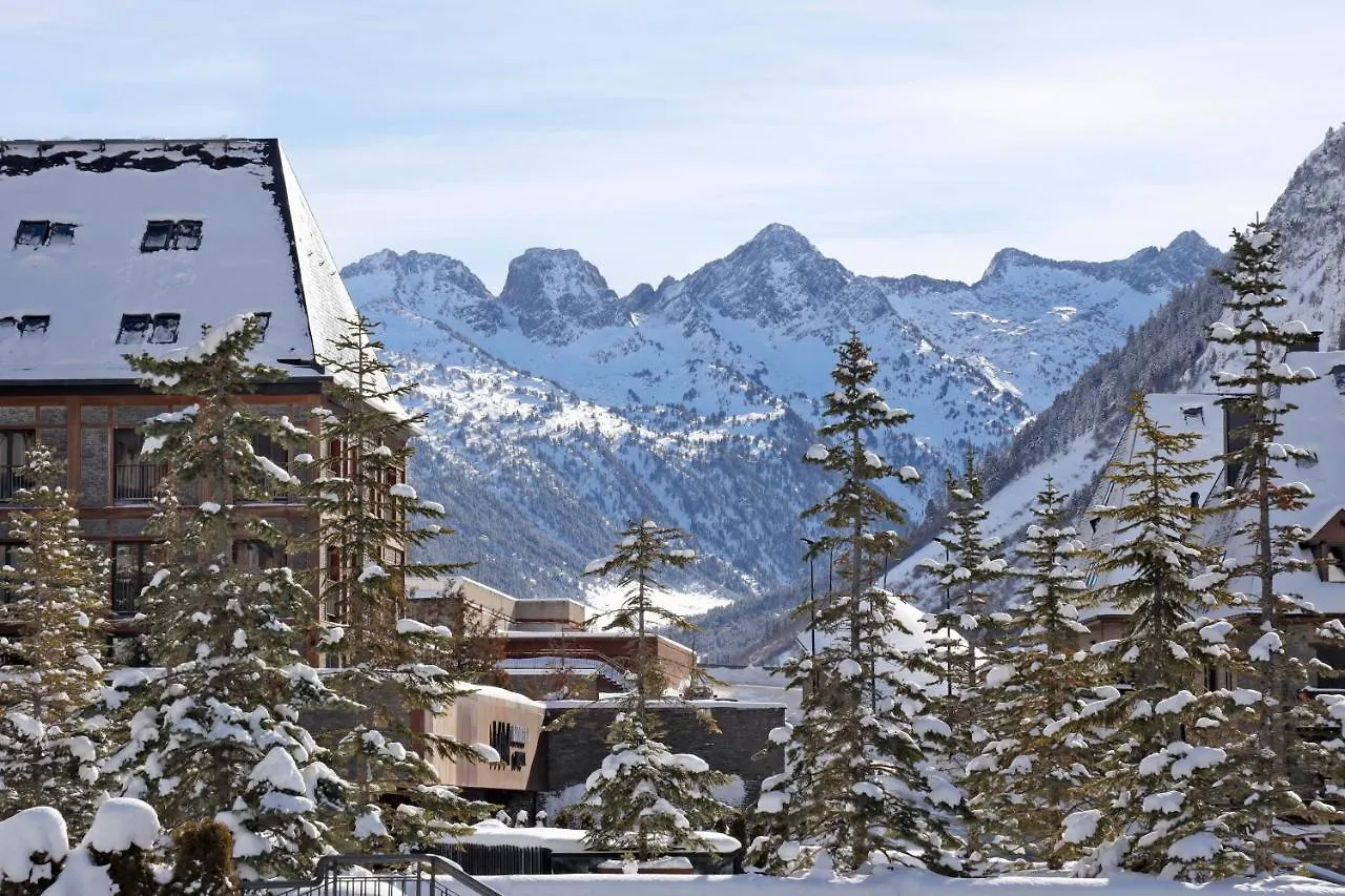 Hotel Mim Baqueira Luxury & Spa Baqueira Beret 4*,
